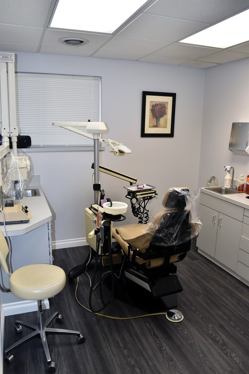 klinika stomatlogiczna, dentysta