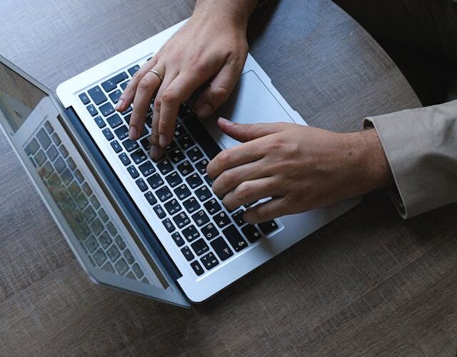 Jak wygląda proces monitoringu płatności w praktyce?