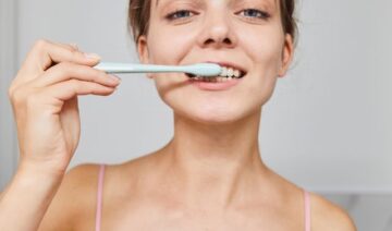 Czy przed wizytą kontrolną u dentysty trzeba umyć zęby?