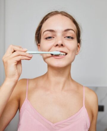 Czy przed wizytą kontrolną u dentysty trzeba umyć zęby?